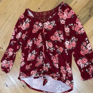 No Boundaries, XL (15-17), red shirt with flowers